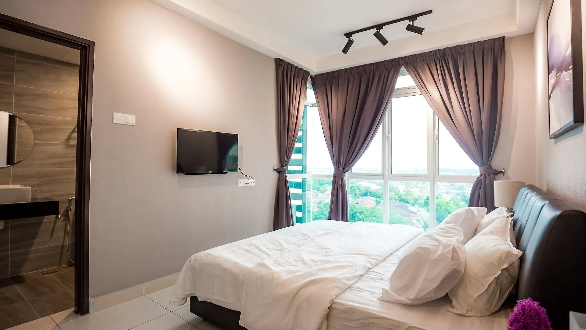 ג'והור בהרו Taman Daya Homybed Homestay 3*, ג'והור בהרו מלזיה