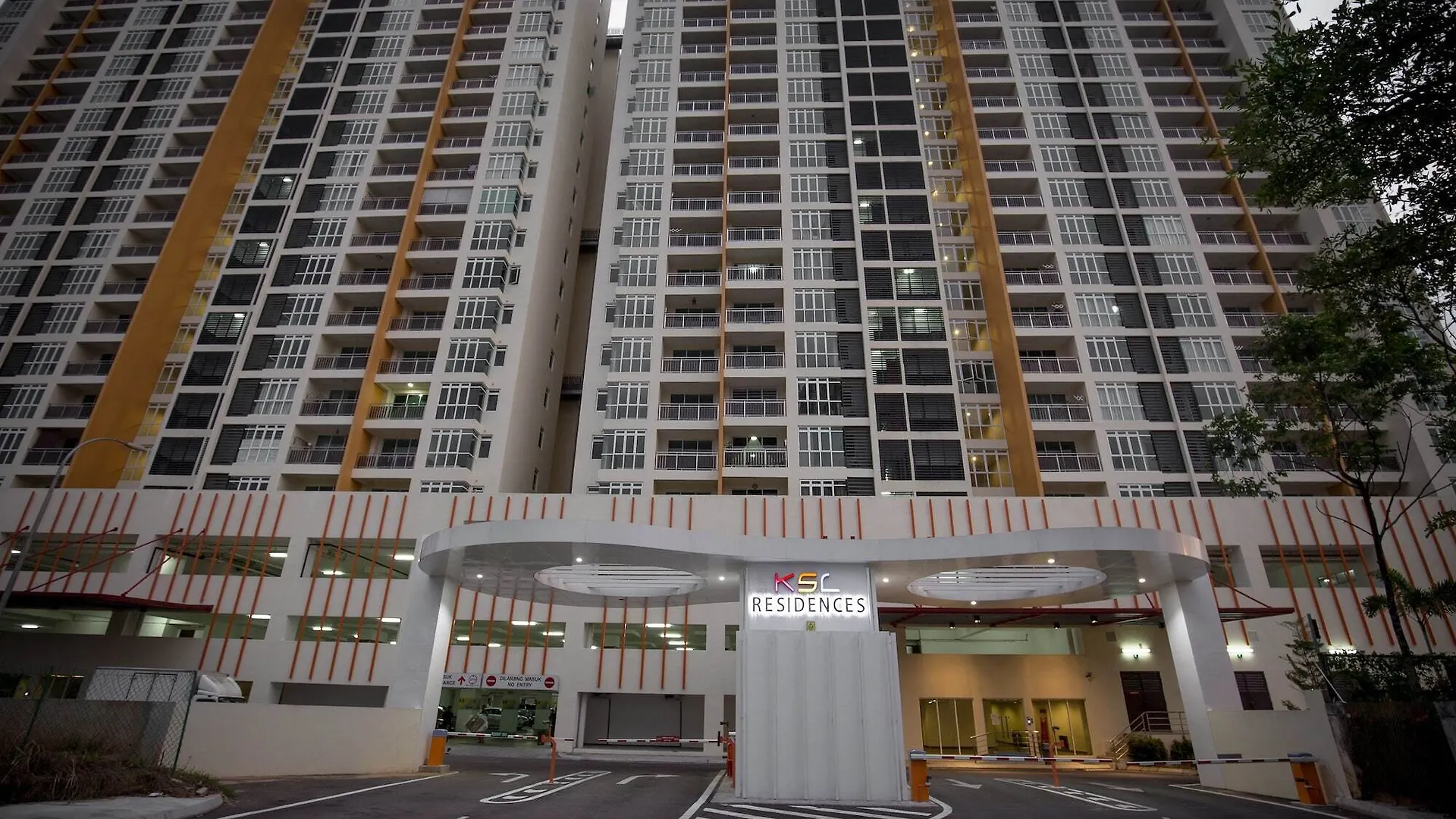 ג'והור בהרו Taman Daya Homybed Homestay